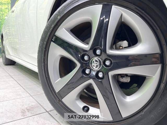 Toyota PRIUS 2019-03 223291-13