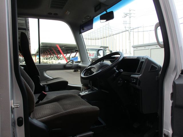 Toyota COASTER 2017-06 4583-9