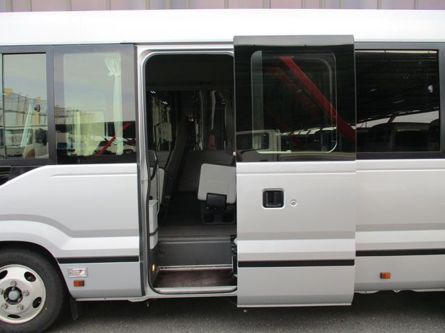 Toyota COASTER 2017-06 4583-6