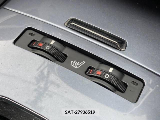 Lexus IS 2012-02 228265-11