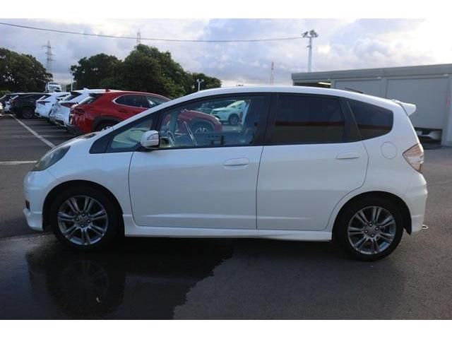 Honda FIT 2011-08 6254-4