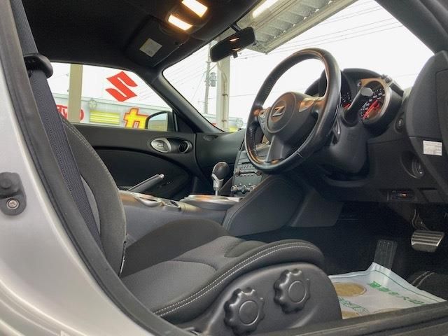Nissan FAIRLADY Z 2014-01 854-10