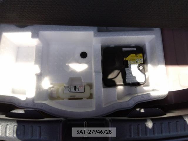 Toyota YARIS 2021-04 308797-6