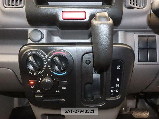 Suzuki EVERY 2020-03 301623-22