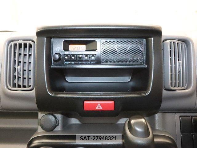 Suzuki EVERY 2020-03 301623-21