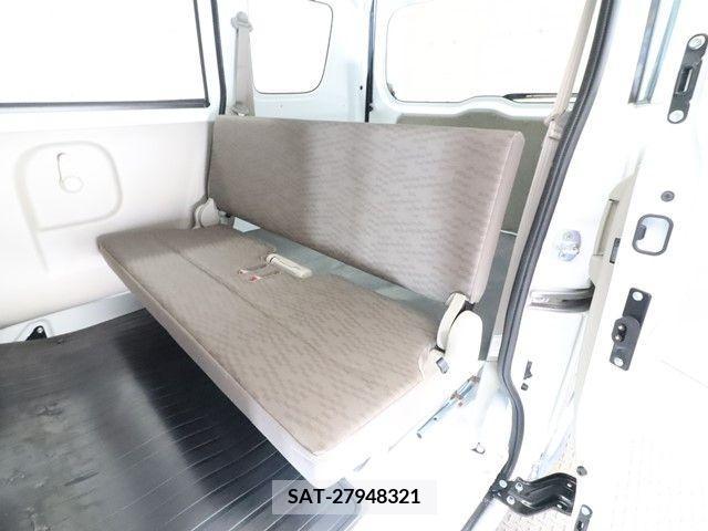 Suzuki EVERY 2020-03 301623-15