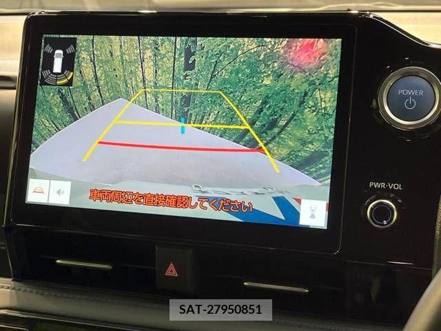 Toyota VOXY HYBRID 2022-04 335728-4
