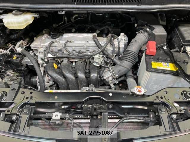 Toyota VOXY 2020-02 220342-19