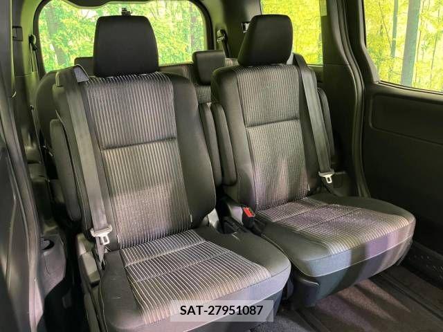 Toyota VOXY 2020-02 220342-8