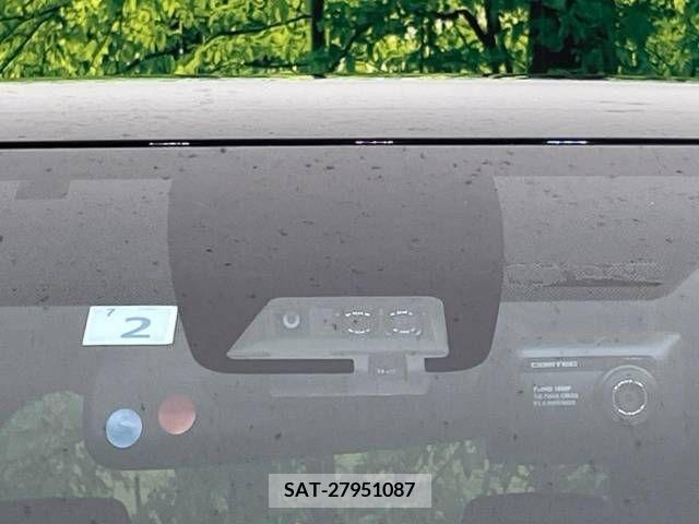 Toyota VOXY 2020-02 220342-4