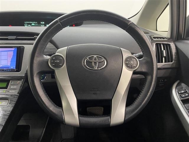 Toyota PRIUS 2014-03 181262-12