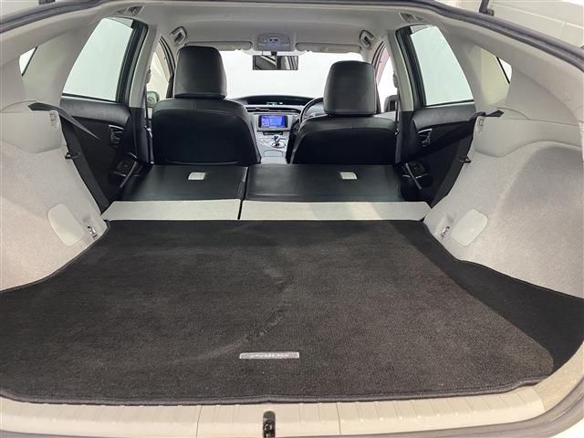 Toyota PRIUS 2014-03 181262-11