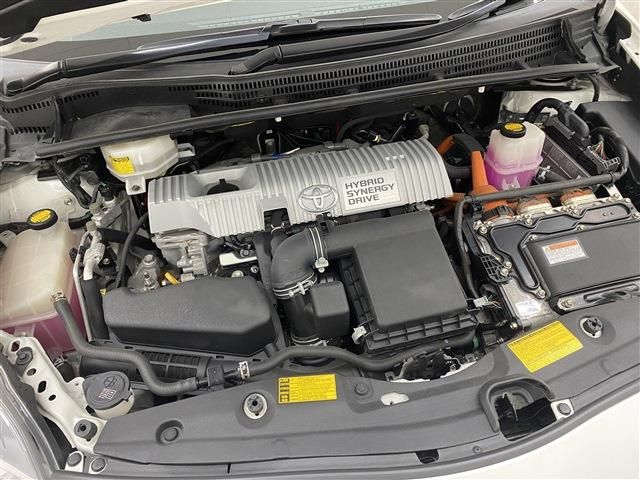 Toyota PRIUS 2014-03 181262-21