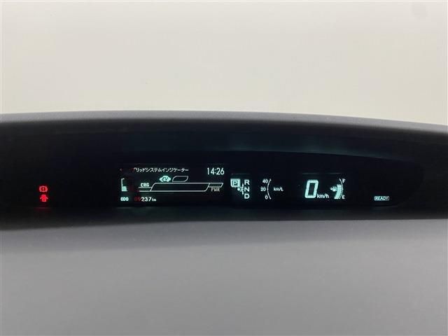 Toyota PRIUS 2014-03 181262-20