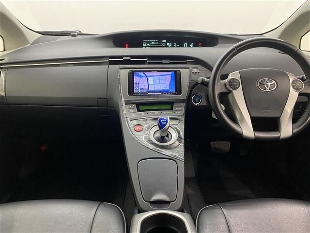 Toyota PRIUS 2014-03 181262-7