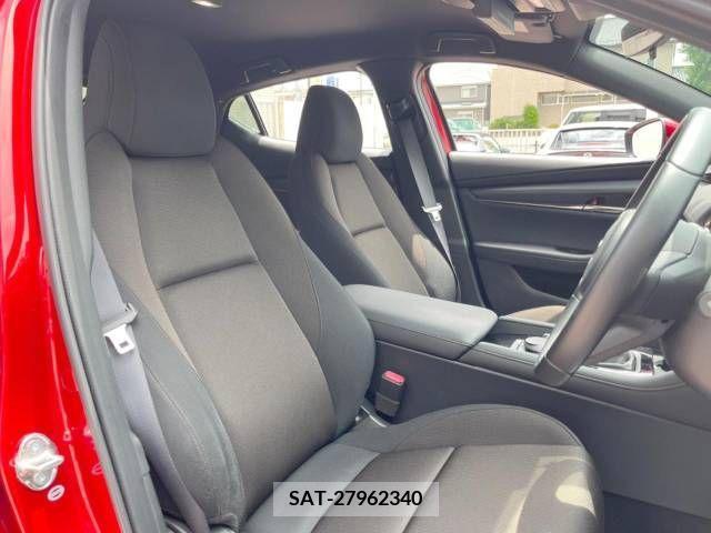Mazda MAZDA3 2019-09 301035-8