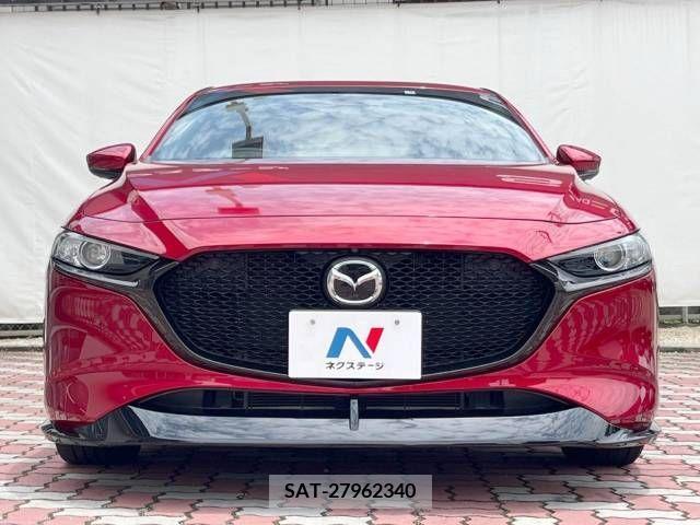 Mazda MAZDA3 2019-09 301035-14