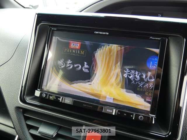 Toyota VOXY 2018-01 321749-9