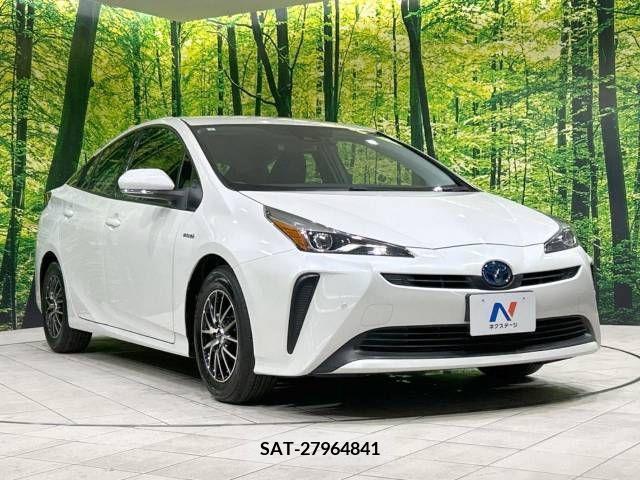 Toyota PRIUS 2019-05 335197-16