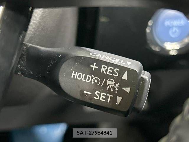 Toyota PRIUS 2019-05 335197-5