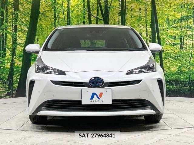 Toyota PRIUS 2019-05 335197-14