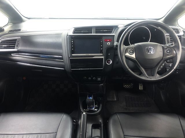 Honda FIT HYBRID 2014-02 189853-1