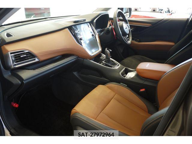Subaru OUTBACK 2022-07 220822-12