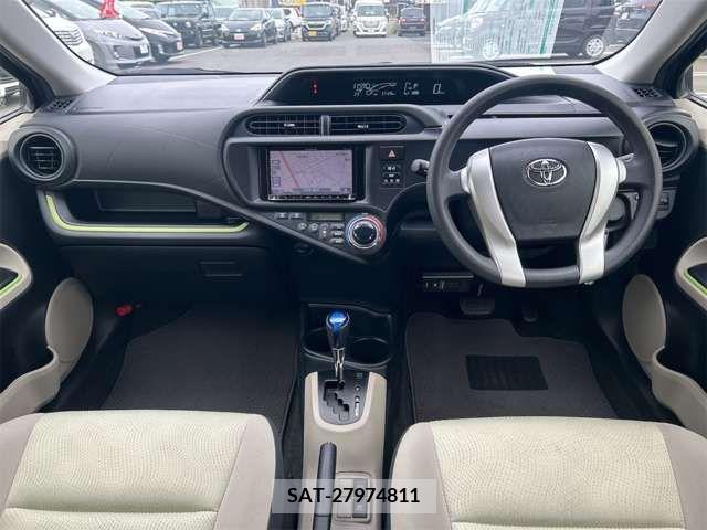 Toyota AQUA 2014-10 376436-8