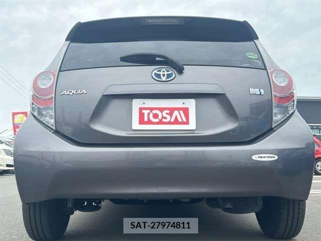 Toyota AQUA 2014-10 376436-15