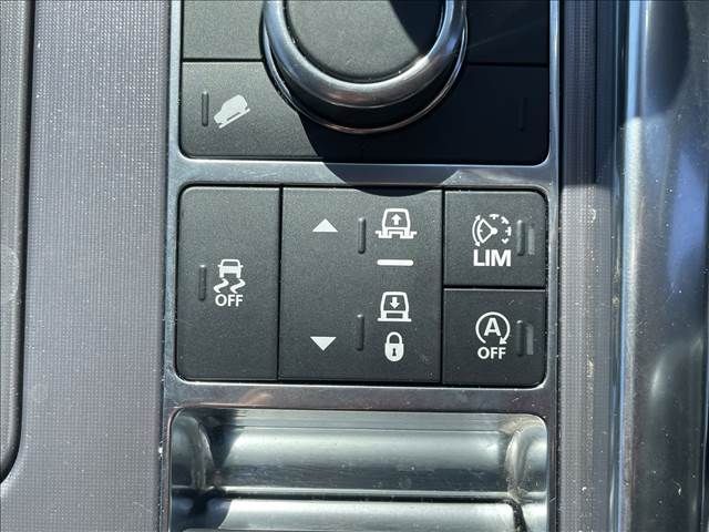 ROVER RANGE ROVER 2017-11 23010-11