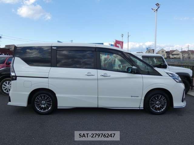 Nissan SERENA 2020-01 203225-4