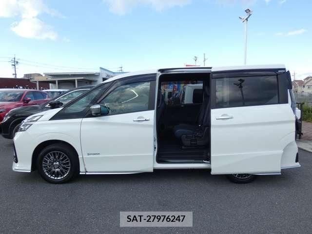Nissan SERENA 2020-01 203225-7