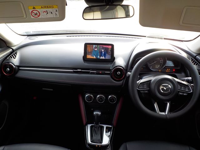 Mazda CX-3 2017-01 1465-1