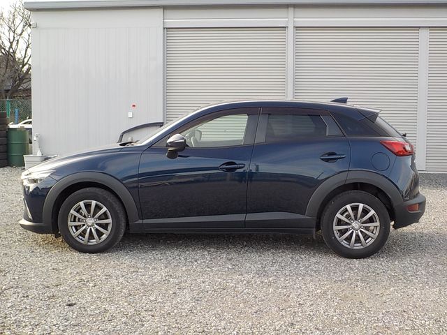 Mazda CX-3 2017-01 1465-5