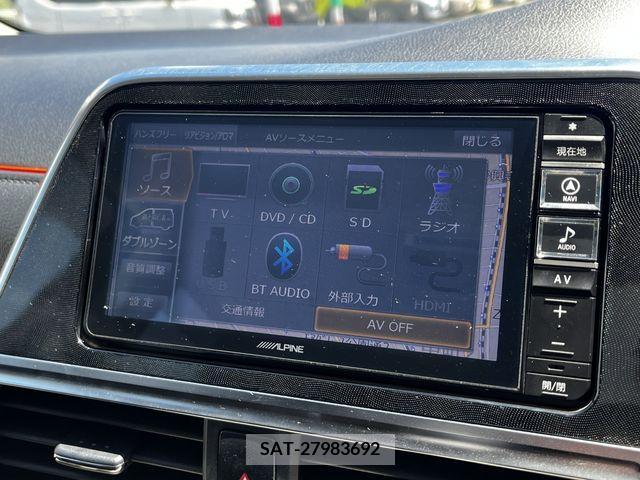 Toyota SIENTA 2016-06 298409-5