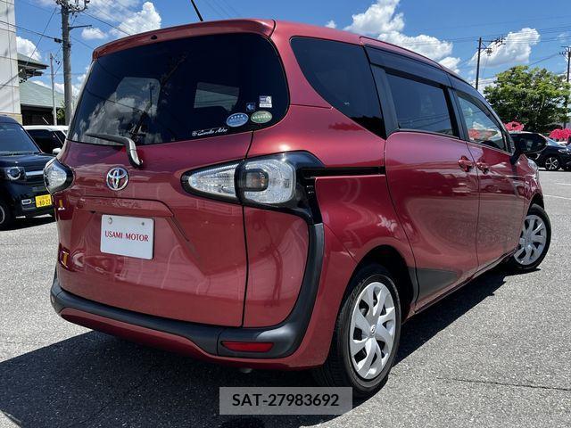 Toyota SIENTA 2016-06 298409-1