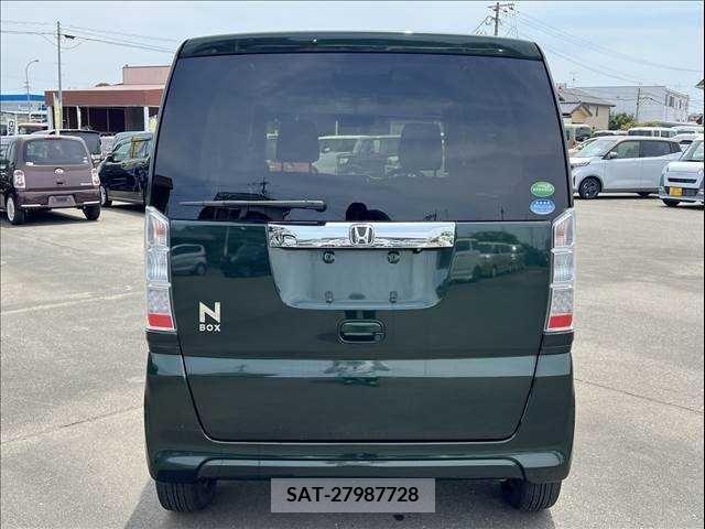 Honda N BOX 2016-08 306676-4