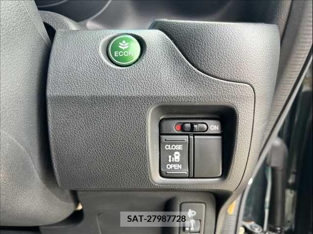 Honda N BOX 2016-08 306676-22