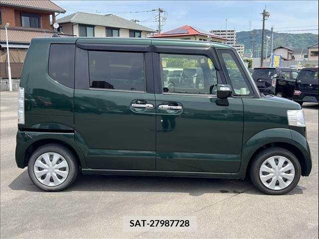 Honda N BOX 2016-08 306676-3