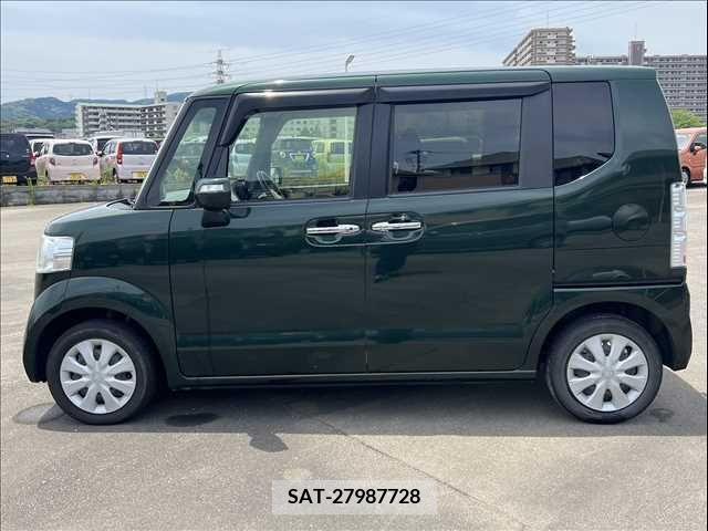 Honda N BOX 2016-08 306676-2
