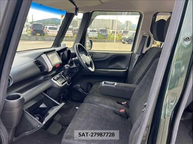 Honda N BOX 2016-08 306676-26