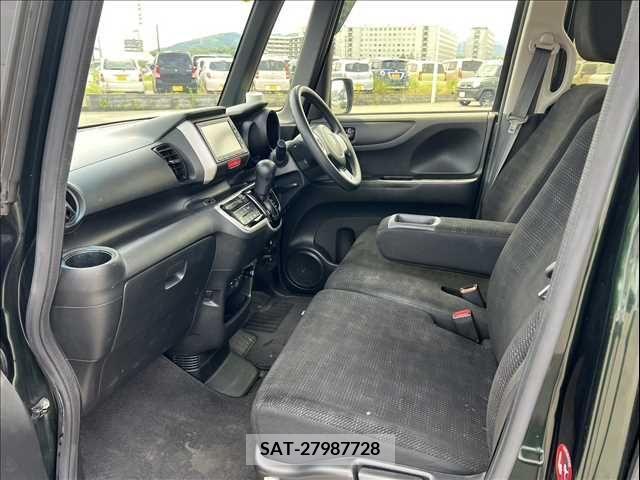 Honda N BOX 2016-08 306676-25