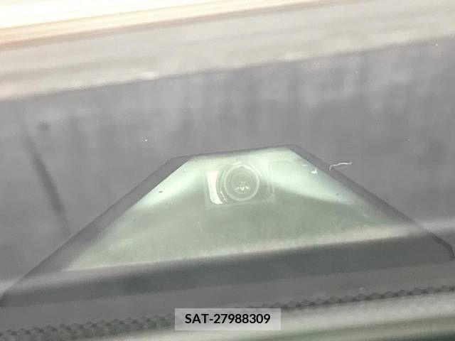 Toyota ALPHARD 2021-05 209727-6