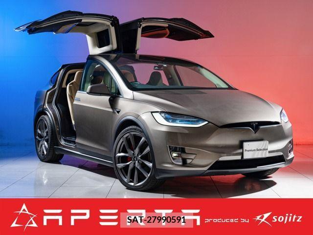 Tesla MODEL X 2017-02 205184-0