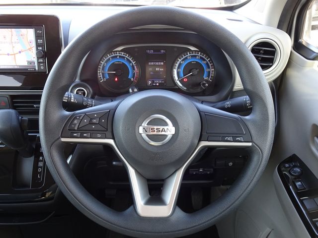Nissan DAYZ 2020-04 190580-11