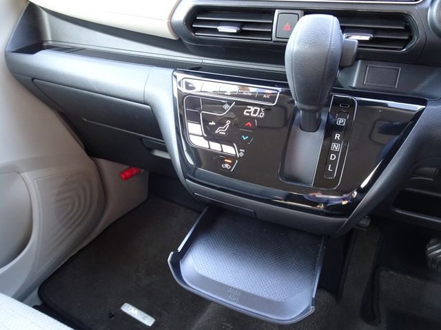 Nissan DAYZ 2020-04 190580-15