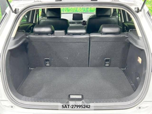Mazda CX-3 2018-04 295481-10