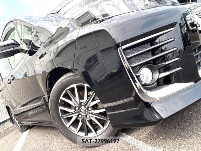 Toyota VOXY 2014-08 370502-14