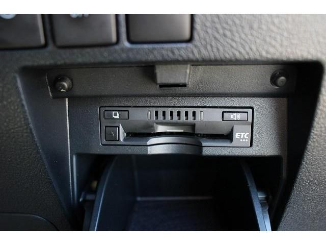 Toyota ALPHARD 2016-11 9623-4