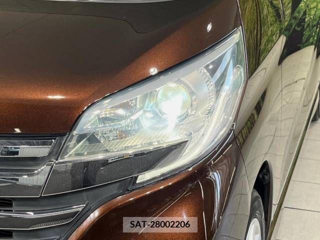 Nissan ROOX 2015-02 323770-12